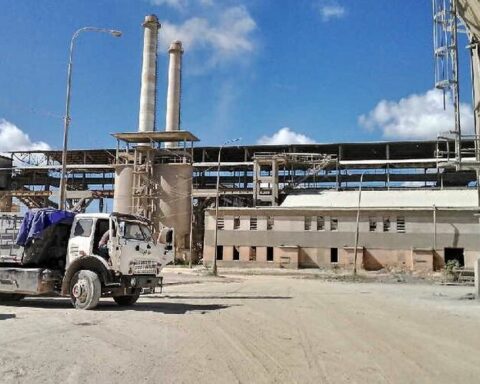 The Sancti Spíritus cement factory starts up after a seven-month hiatus
