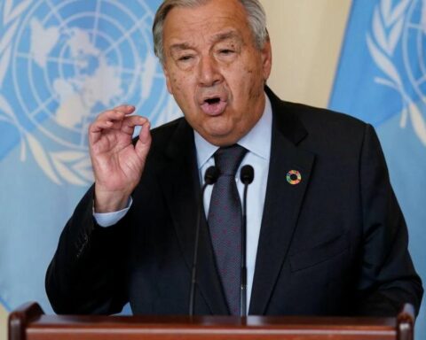 The UN "condemns any attempt to subvert the democratic order" in Peru