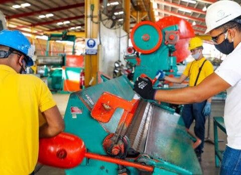 Las grandes industrias se recuperan; las mipyme no