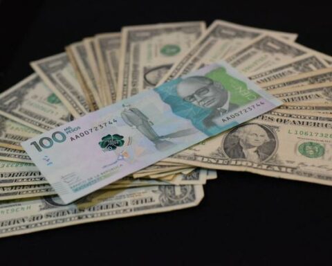 The dollar was traded this Tuesday for less than 4,770 pesos