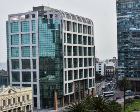 The government celebrates the International Day against Corruption in the Executive Tower