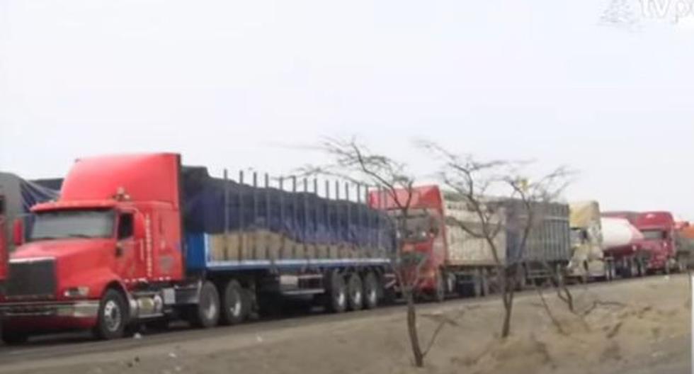 "The person who runs this country should make an urgent truce": trucks remain stranded at km 262 of the Panamericana Sur