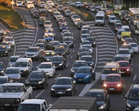 There is chaos in mobility on the routes to the coast