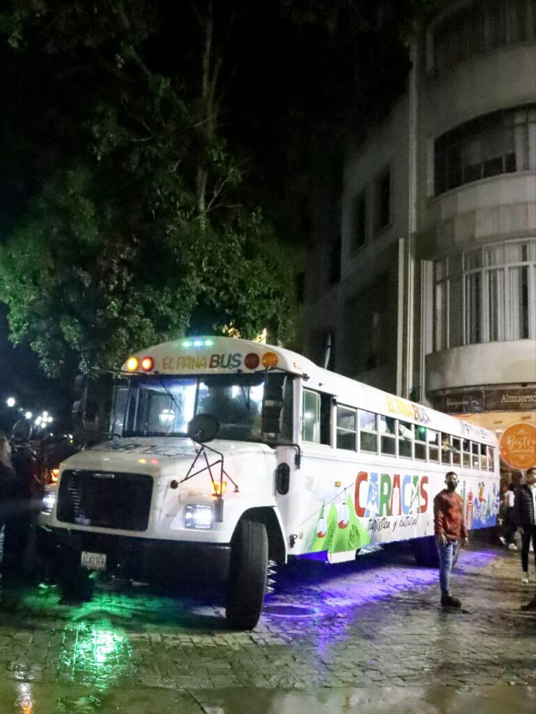 They activate the "PanaBus" to tour the city of Caracas