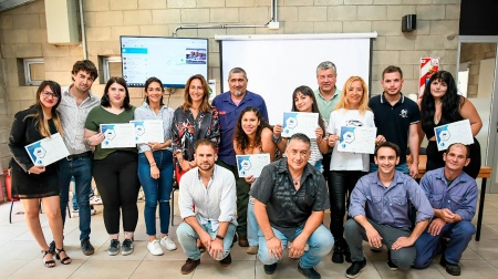 They awarded diplomas to women trained in traditionally masculinized trades