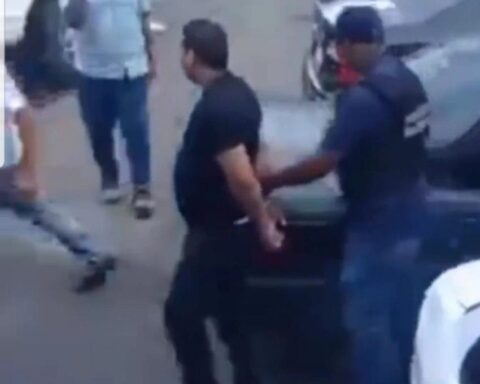 Moments in which Wilkin García Peguero, Mantequilla, is arrested by the Police.