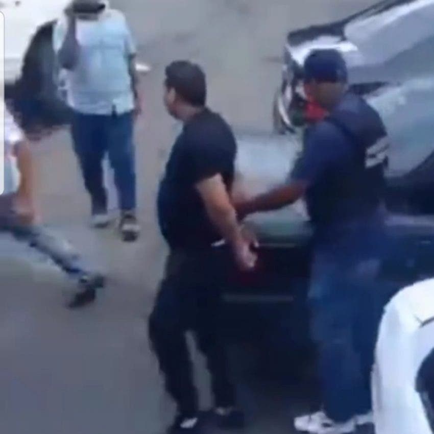 Moments in which Wilkin García Peguero, Mantequilla, is arrested by the Police.