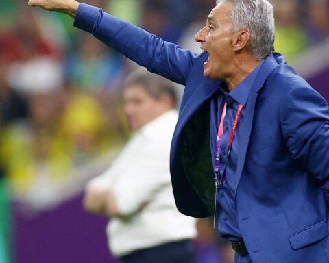 Tite changes team and makes room for competition for positions