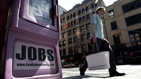 USA: applications for unemployment benefits are at the highest level since February