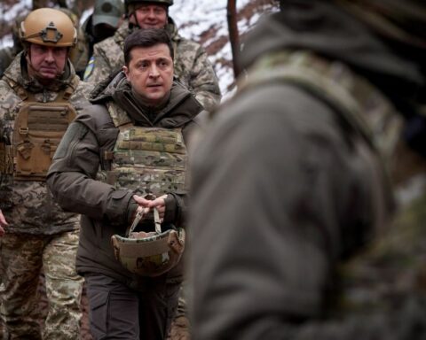 Ucrania se prepara en la frontera de Bielorrusia para "posibles escenarios"