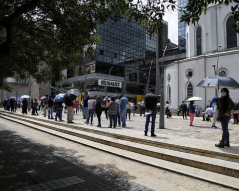 Unemployment in Bogotá decreased and stood at 9.6%