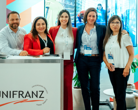 Unifranz, the only Bolivian university present at FIESA 2022