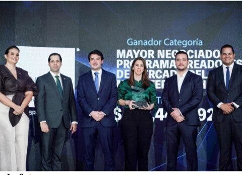 United Capital, mayor negociador de bonos emitidos por Hacienda