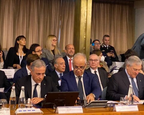Venezuela participates in colloquium on legal diplomacy in Italy