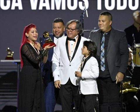 Vladimir Suárez wins the Latin Grammy 2022