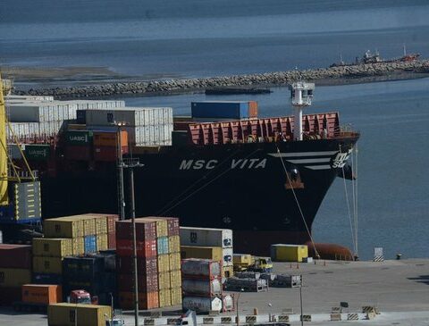 What is charged for exports and what is paid for tariffs to the Transpacific