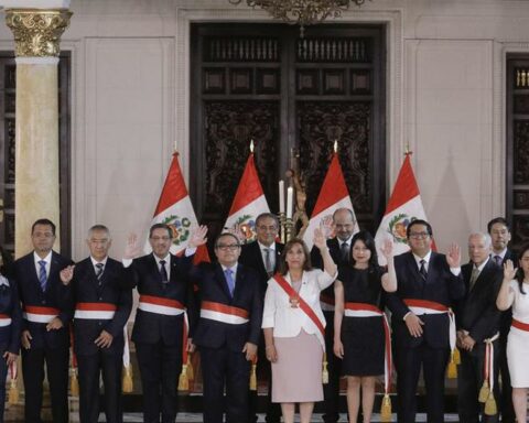 Who are the new ministers of Dina Boluarte's second cabinet?