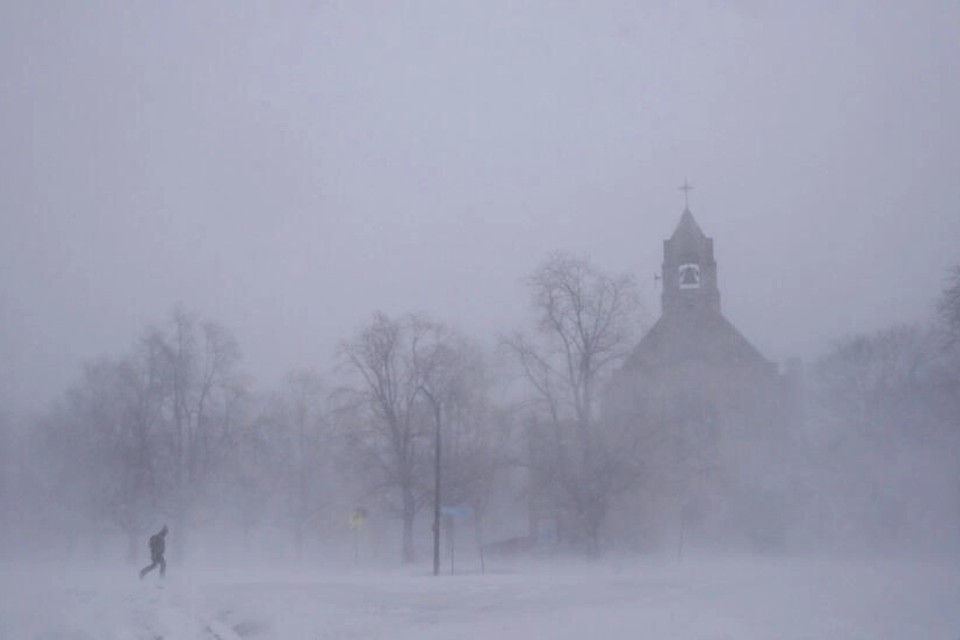 Winter storm in the US has left at least 31 dead and low temperatures