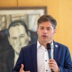 With teachers and state, Axel Kicillof closed parity above inflation