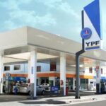 YPF increased fuels by 4% as agreed by the oil companies with the Government