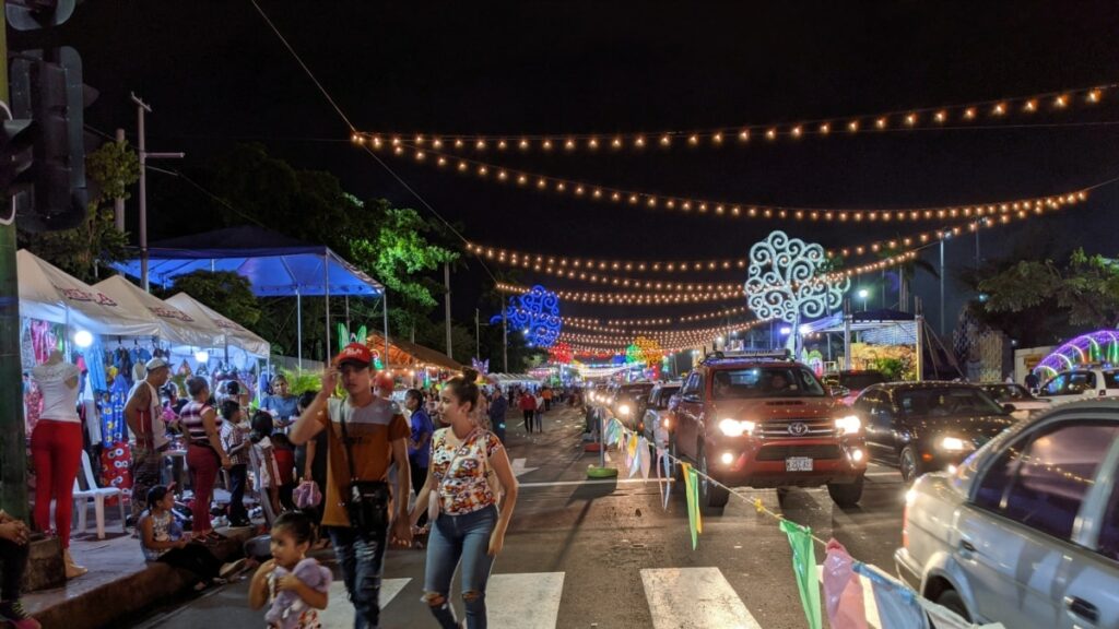 "Choose between Christmas or New Year's Eve dinner": many in Nicaragua will not be able to celebrate Christmas Eve