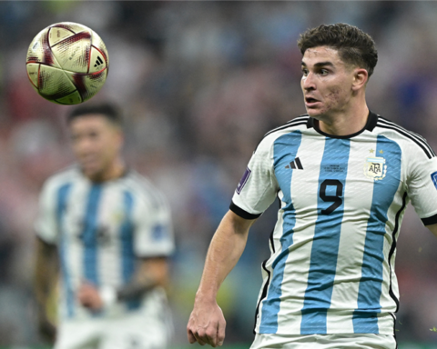 "Very happy with what we are achieving and we are going for more"stated the striker Julián Álvarez