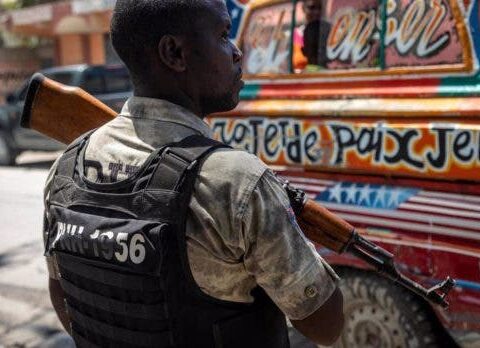 Haití en calma a la espera de reunión para buscar medidas tras disturbios