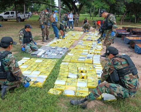 757 kilos of controlled substances seized in Santa Cruz are incinerated