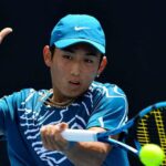 A Chinese tennis player wins for the first time at the Australian Open