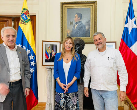 AN de Maduro seeks to strengthen ties with the Chilean Parliament