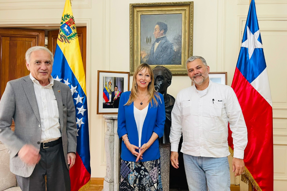 AN de Maduro seeks to strengthen ties with the Chilean Parliament