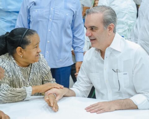 Abinader estará en San Juan y Santo Domingo este fin de semana