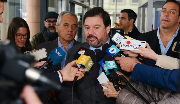 Adrián Peña acknowledges that he lied about his title and resigned from the Ministry of Environment