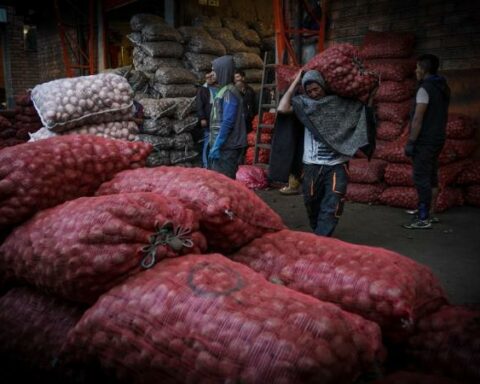 After the closure of the Pan-American highway: the rise in the price of food
