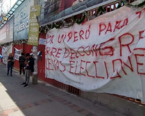 Again, Cusco without train to Machu Picchu, without airport or bus station