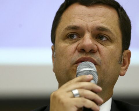 Anderson Torres is arrested by the PF after landing in Brasilia