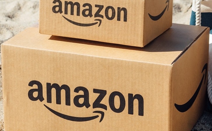 Are Amazon in Uruguay and other companies affected by layoffs in the global industry?