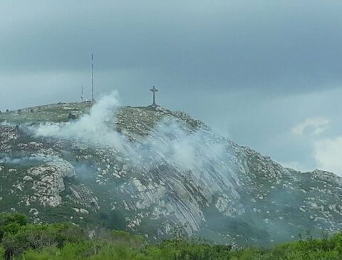 Ascents to the Pan de Azúcar hill are suspended due to high temperatures
