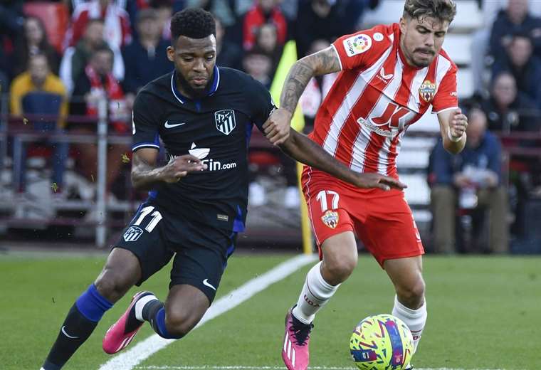 Atlético draw 1-1 in Almería, but return to the 'Champions zone'