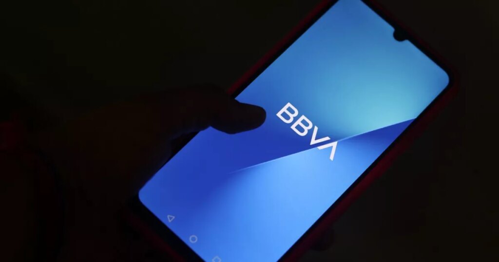 BBVA Mexico reports failures in its transfer service