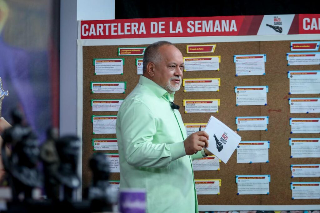 Cabello assures that the Law for NGOs "will end anarchy and disorder"