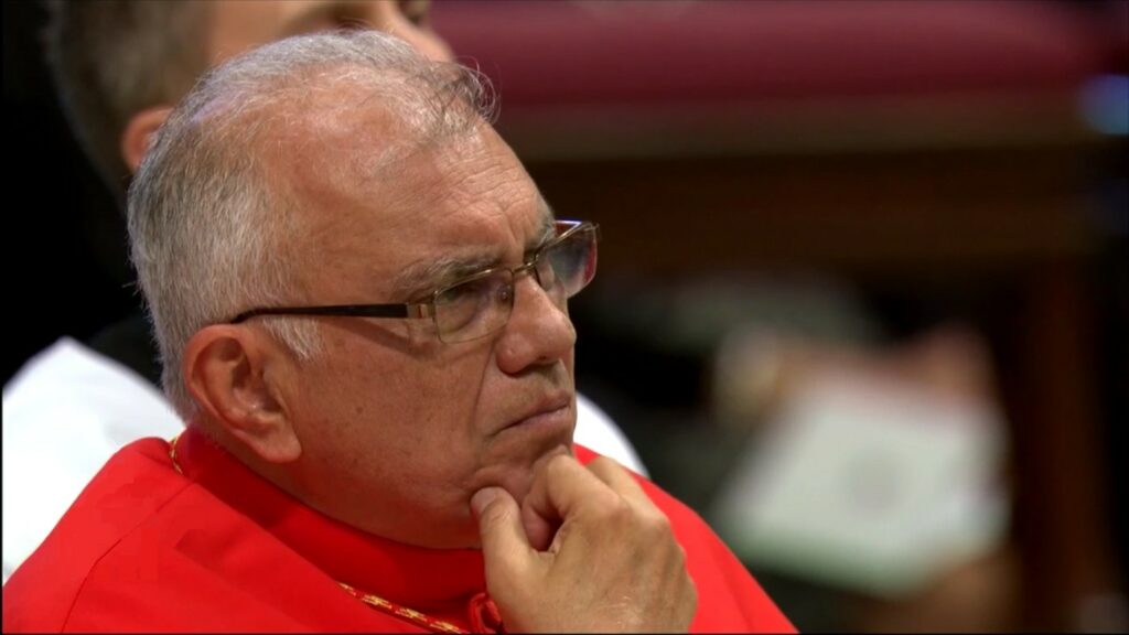 Cardinal Baltazar Porras denounced that they do scams in his name after hacking his cell phone