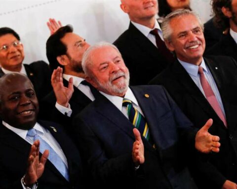 Celac: Lula warns of "threats to democracy" while Uruguay asks to end the group's ideologization