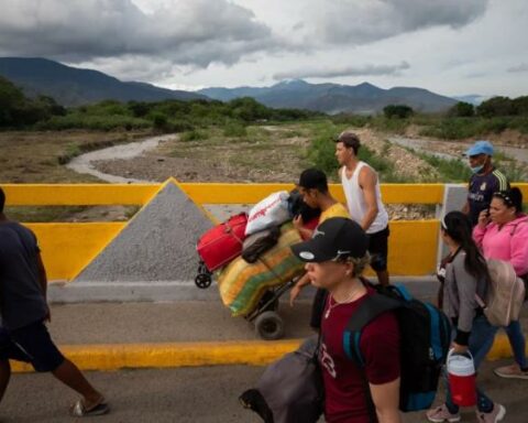 Colombia and Venezuela will sign investment protection agreement