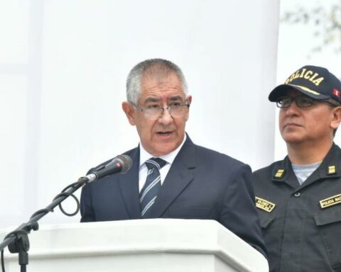 Congress: They present a motion for interpellation against former Minister of the Interior