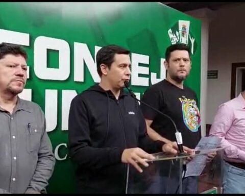 Councilors of the Autonomous Community demand the resignation of the commander and deputy commander of the Santa Cruz Police