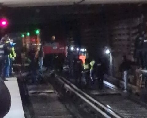 Crash in CDMX Metro: 10 injured, four trapped, one deceased...