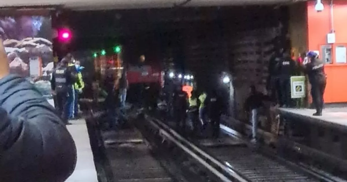 Crash in CDMX Metro: 10 injured, four trapped, one deceased...