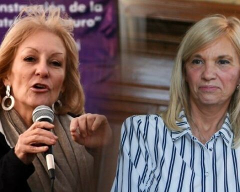 Crossing between Cosse and Argimón along the direction of the government of Lacalle Pou