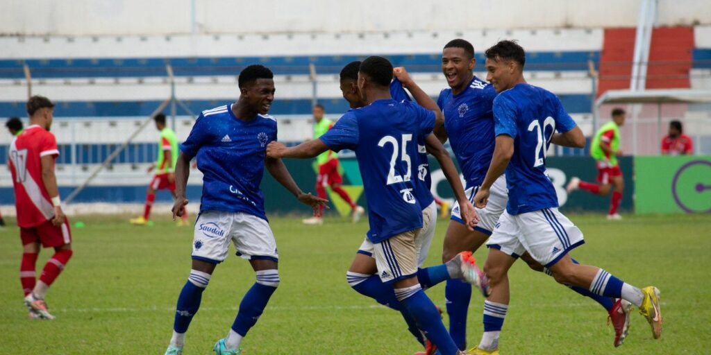 Cruzeiro debuts with a rout in the Copa São Paulo de Futebol Júnior